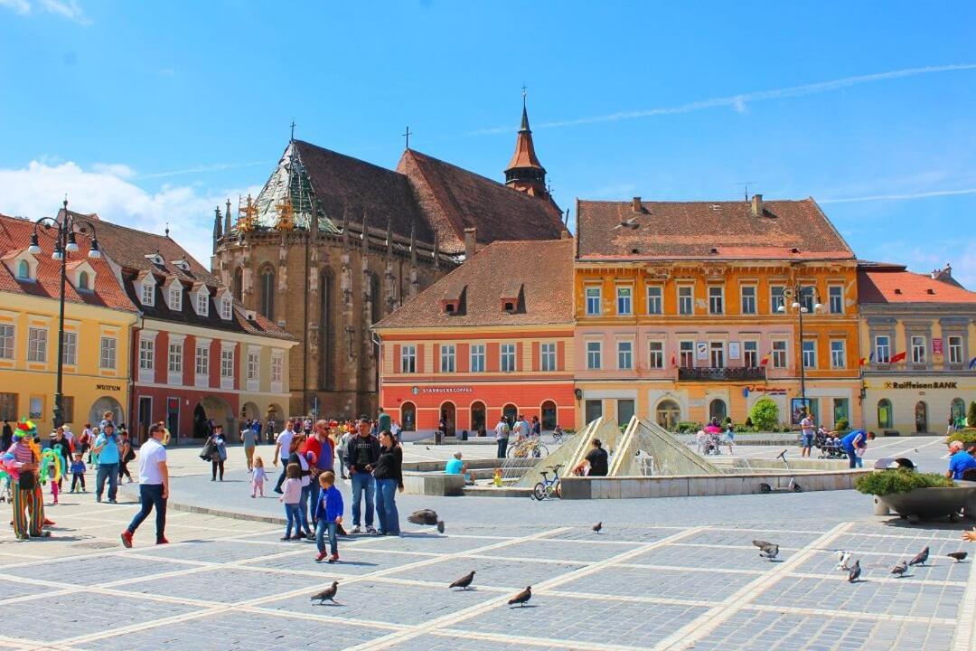 Centre Ville Braşov Extérieur photo